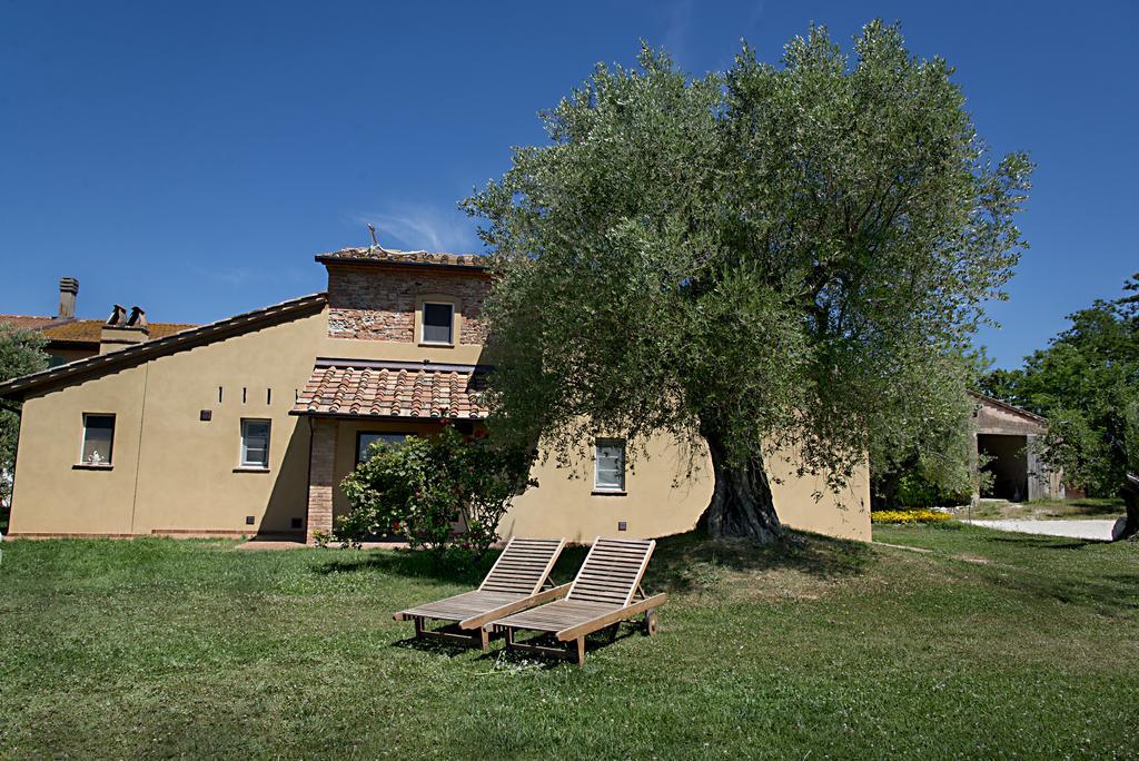 Agriturismo L'Isola Crespina Room photo