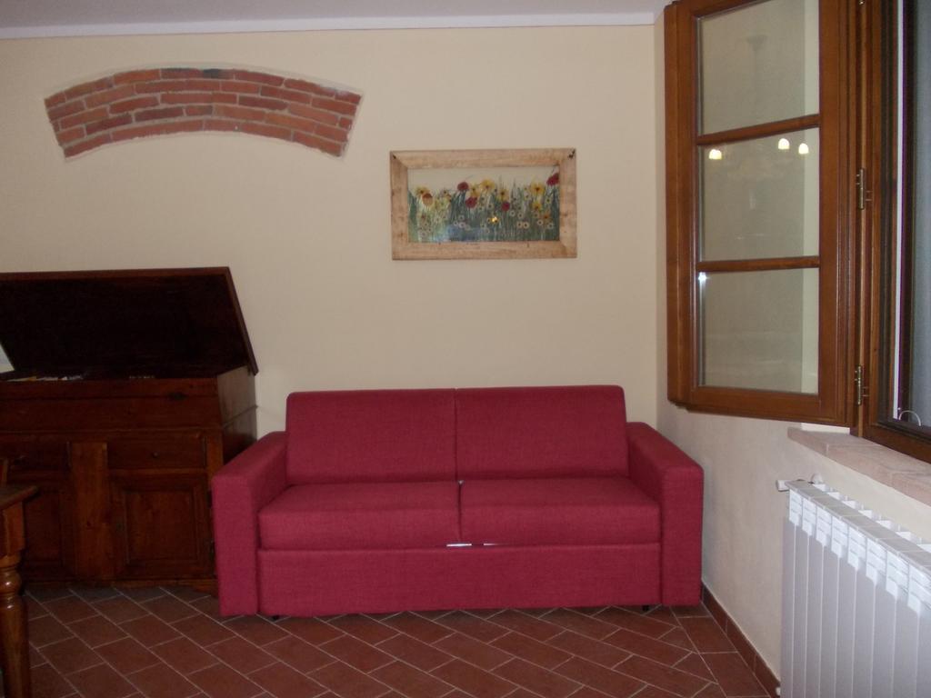 Agriturismo L'Isola Crespina Room photo