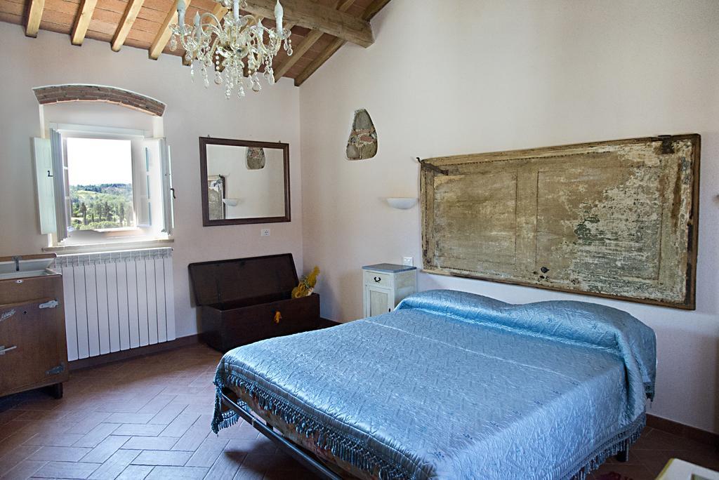 Agriturismo L'Isola Crespina Exterior photo